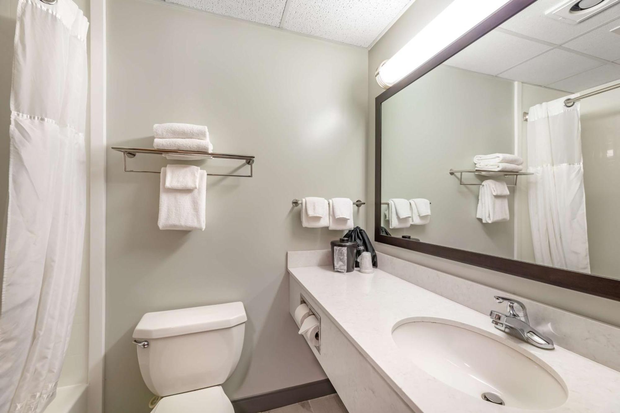 Western Hotel 3*
