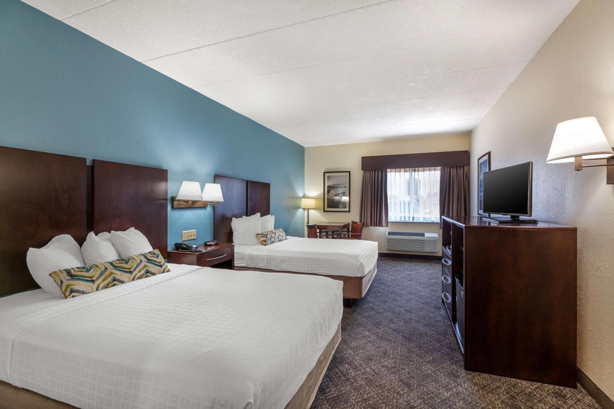 Western 3* Port Clinton